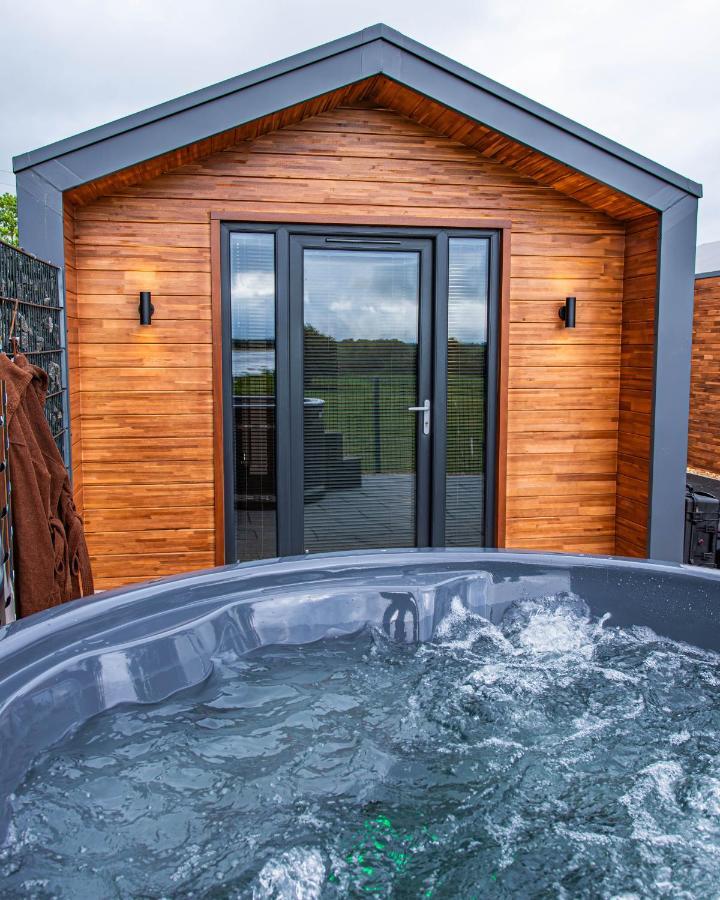 Lough Beg Glamping Otel Newferry Dış mekan fotoğraf